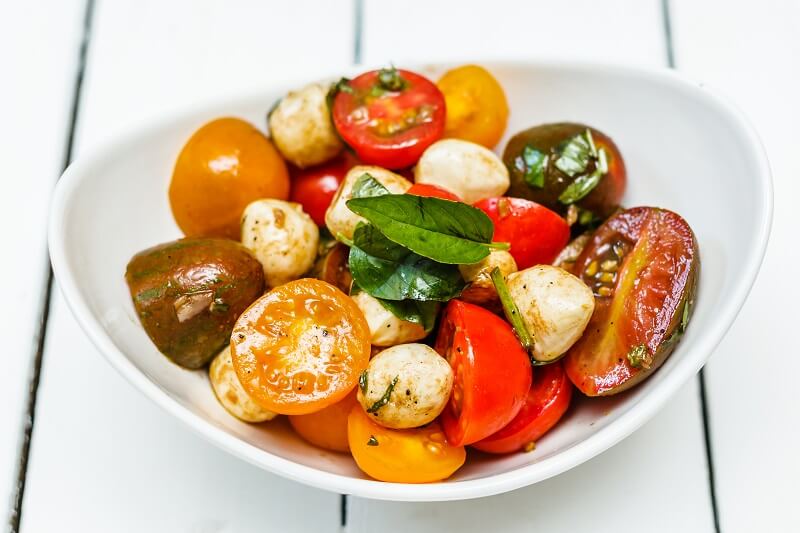 Tomato and Fresh Mozzarella Salad