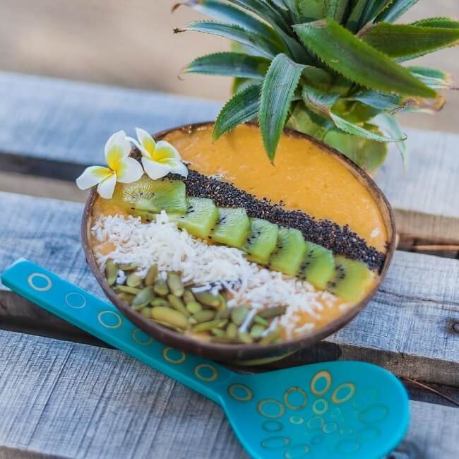 Mango Cashew and Banana Smoothie Bowl