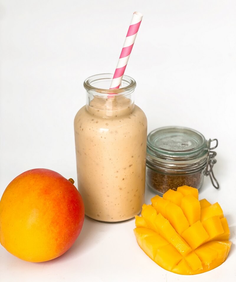 mango collagen smoothie