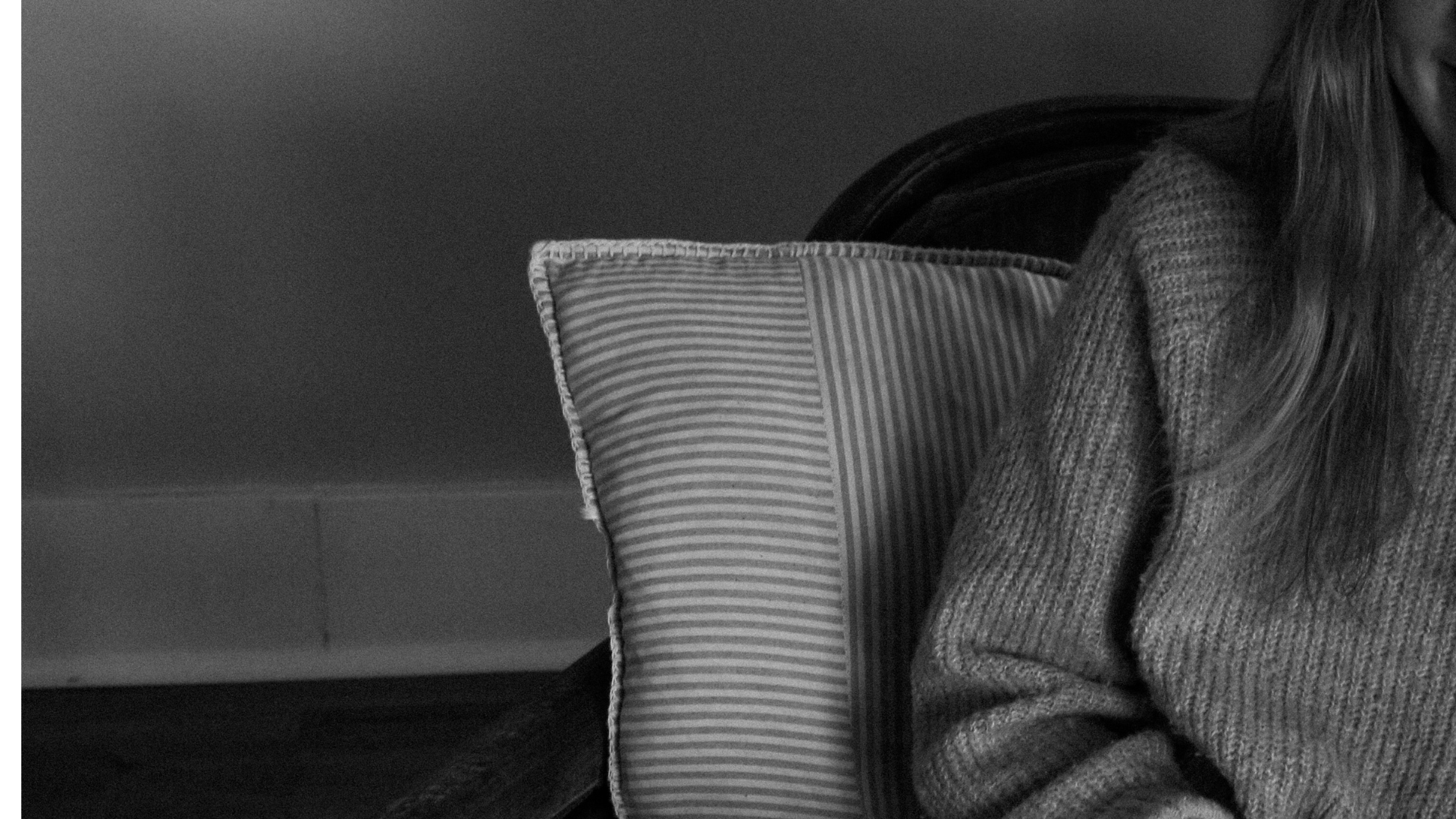 Post Menopause Explained: Symptoms, Weight Changes & How to Support Your Body Naturally