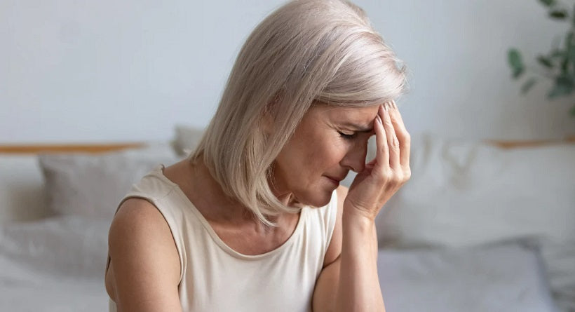 Nausea and dizziness during peri-menopause and menopause 