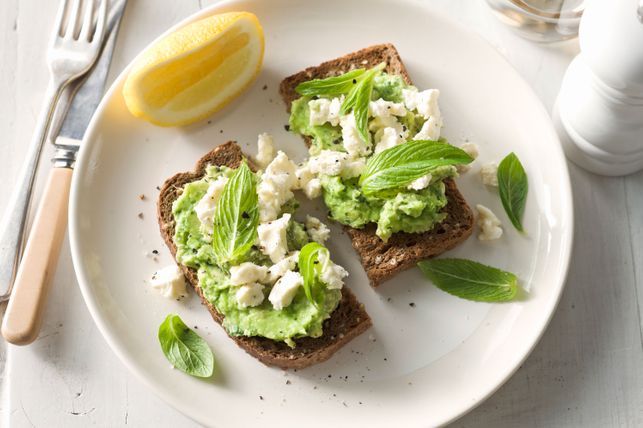 Avocado & Feta on Rye, Sprouted or Pumpernickel Bread