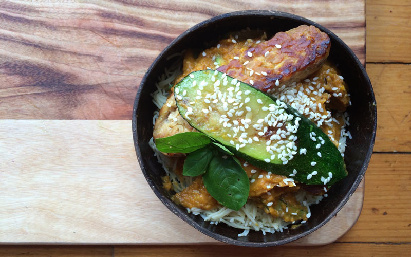 Tempeh, Rice Noodles & Pumpkin Sauce